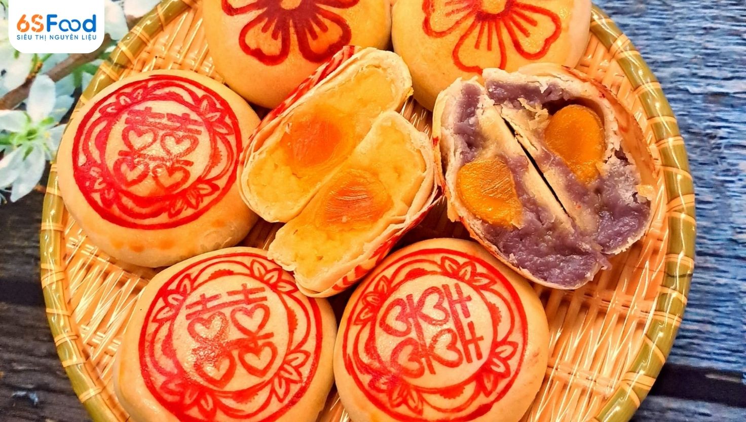 Cách làm bánh pía trứng muối bằng lò nướng